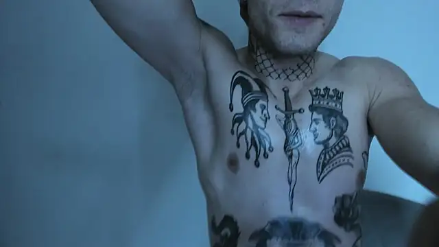 Huntall77's cam snapshot