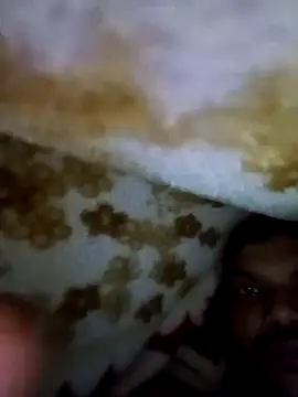 alone_boy802's cam snapshot