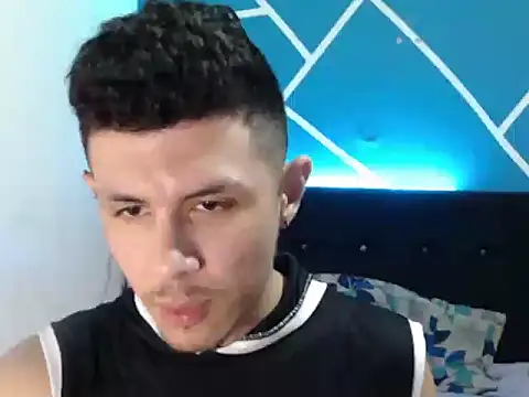 damiansexyboy69's cam snapshot