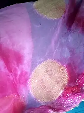 Hotty_medam's cam snapshot