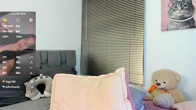 Gigi-bom's cam snapshot