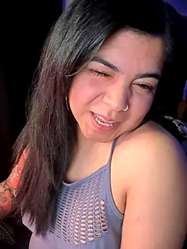 kimmiakiss22's cam snapshot