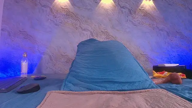 abbyrouss_'s cam snapshot