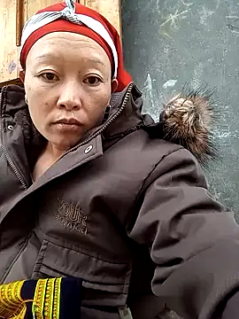 girl-hot2x's cam snapshot