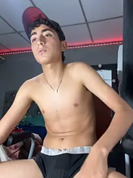 MathieuAGT live sex cam