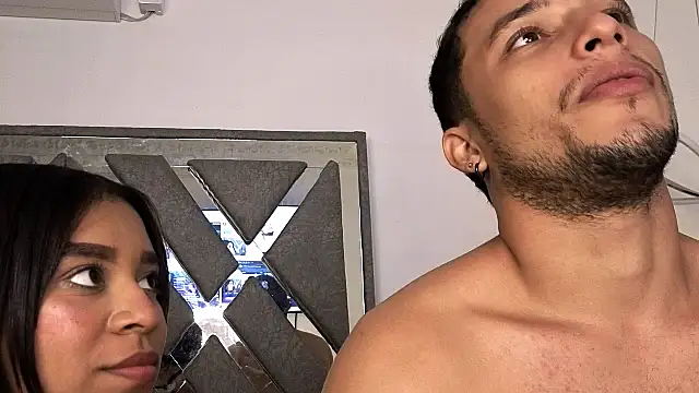 Fernanda_brown18's cam snapshot