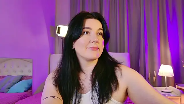 love_me__tonight_'s cam snapshot