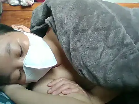 Mainay0033's cam snapshot