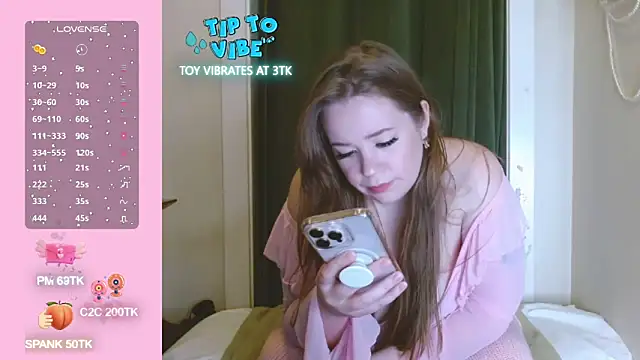 MissLolaLuxxx's cam snapshot