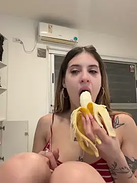 Lolykush's cam snapshot