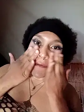 LUNAdeMARTE live sex cam