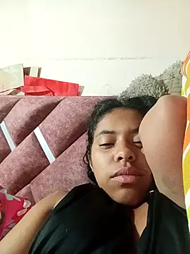 Amayavaldes's cam snapshot