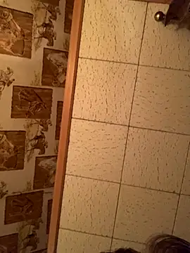 Tonybaloney1972 live sex cam