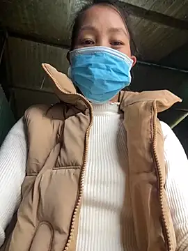 Huong-Ly's cam snapshot