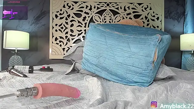 Amyblack__'s cam snapshot