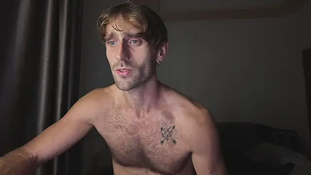 lukegunn live sex cam