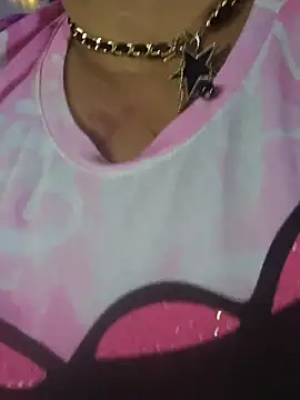 Ivonnee__'s cam snapshot