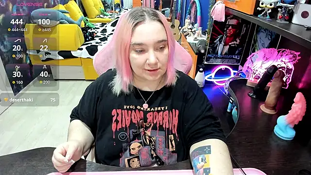 Softie_Sofy's cam snapshot