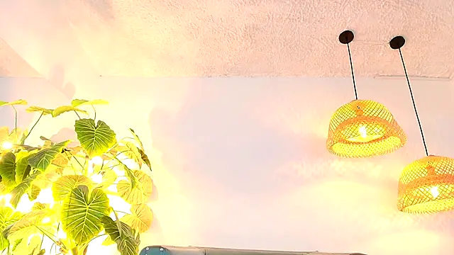 Khloe_Johnson18's cam snapshot