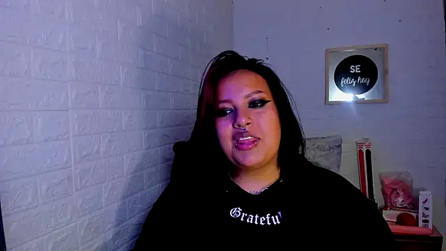 Arthemisa_tay69's cam snapshot