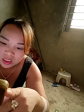 Melylyna's cam snapshot