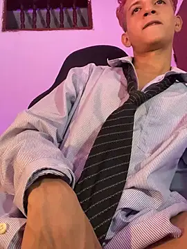 tylernova's cam snapshot