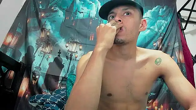 davidlatin66's cam snapshot