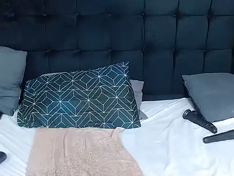 CaramelBootty's cam snapshot