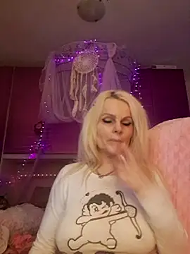Angeldevilus live sex cam