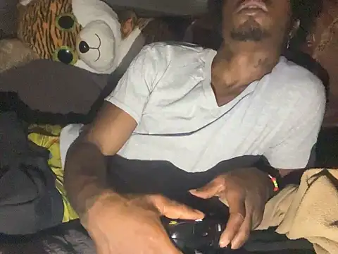 SlimeCrownzOut5 live sex cam