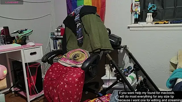 tallnerdyguy live sex cam