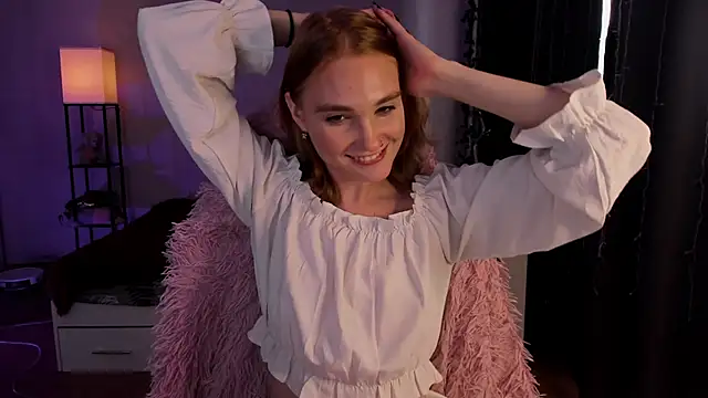 ReddHotPipper's cam snapshot