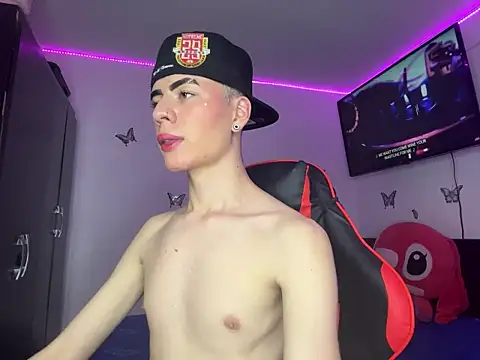 divine_philp77's cam snapshot