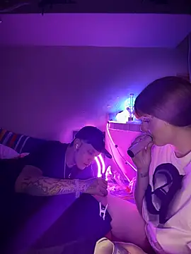 LoganPeny's cam snapshot