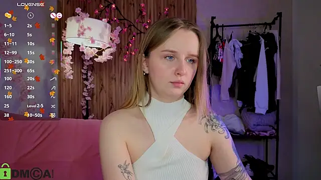 Rina_Panic's cam snapshot