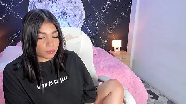 ShaniaDaniels's cam snapshot