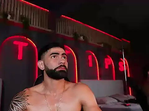 Austin_bolt's cam snapshot