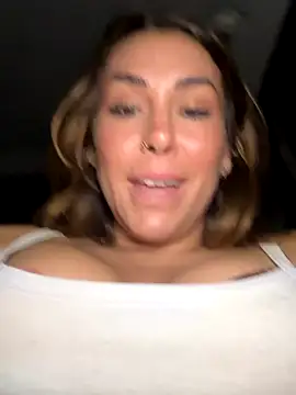 LeaGambit__ live sex cam