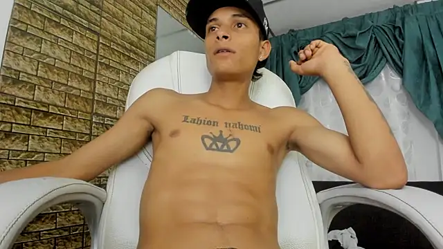 paul_booy live sex cam