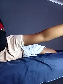 lisa_larry88's cam snapshot