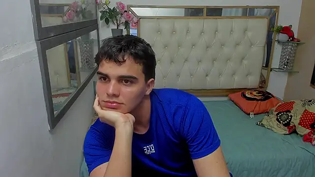 heiker_ live sex cam