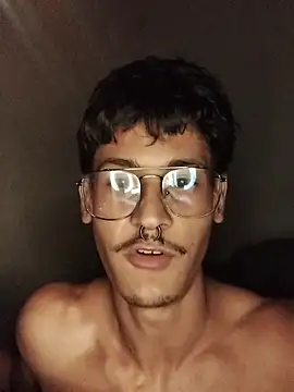 Mago_Money's cam snapshot