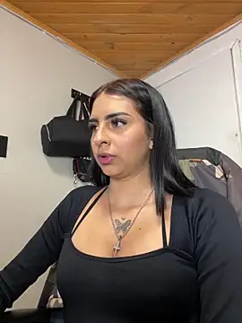 Hilary_pinkk's cam snapshot