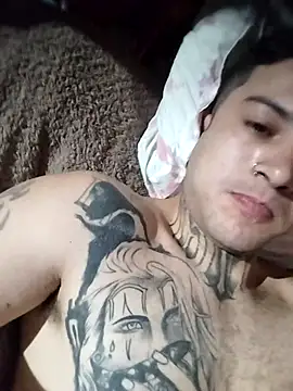 Latrelzin17's cam snapshot