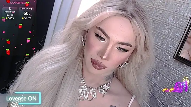 Womanizer_goddess_ts live sex cam