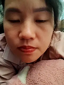 yelow-bee's cam snapshot