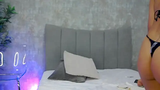 NattyMoonx's cam snapshot