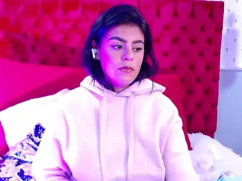 Camile_Petite's cam snapshot