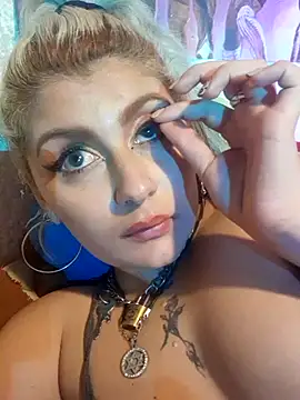 Hollywouldd's cam snapshot