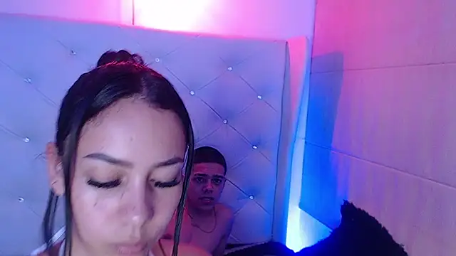 zoe_kravitx's cam snapshot